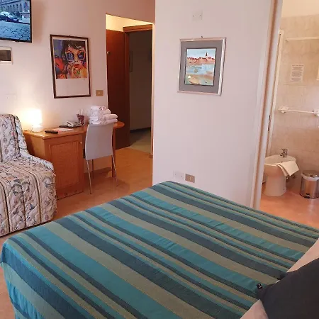 Nuova Graziosa Hotel 3*