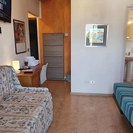 Nuova Graziosa Hotel 3*